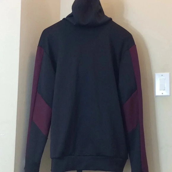 Mississippi State Univ Bulldogs adidas Hoodie - Picture 6 of 9